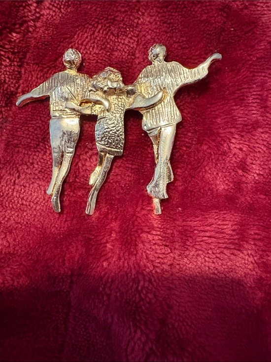 Jewelry - Dancing Trio Gold-Tone Brooch - Vintage Style